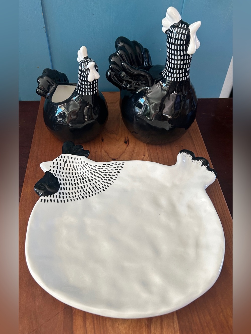 SALE! Ceramic Novelty Kitschy Chicken Set Plate & Two Figurines Black/White
